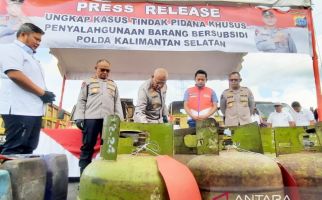 Polda Kalsel Sita 179 Tabung Elpiji 3 KG yang Dijual di Atas HET - JPNN.com