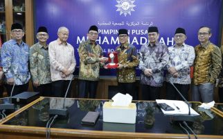 Mendes Yandri Berkolaborasi dengan PP Muhammadiyah Kuatkan Ekonomi dan Dakwah di Desa - JPNN.com