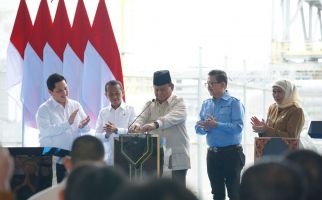 Resmikan Fasilitas Freeport di Gresik, Prabowo Berpesan Tegas soal Hilirisasi - JPNN.com