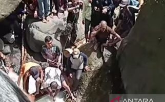 Tenggelam di Sungai Leuwi Ciogong, Pekerja Pabrik Pengolahan Kayu Ditemukan Meninggal - JPNN.com