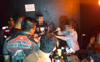 Satpol PP Surabaya Temukan 2 RHU Jual Miras saat Ramadan - JPNN.com