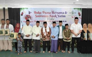 Hadiri Acara Buka Puasa, Pramono Janjikan Perbaiki Masjid Raya KH. Hasyim Asy'ari - JPNN.com