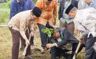 Kemenag Dorong Hutan Wakaf sebagai Solusi Ekologi dan Ekonomi Umat - JPNN.com