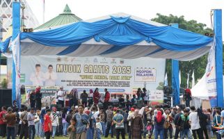 Aqua & Ahmad Luthfi Lepas 14.374 Pemudik dalam Program Mudik Gratis - JPNN.com