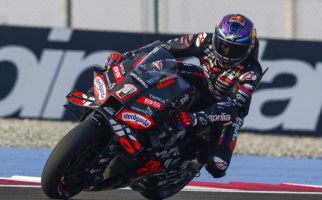 FP1 MotoGP Qatar: Marc Marquez Top, Jorge Martin Kerepotan - JPNN.com