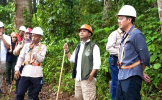 Kunker ke Kalteng, Menhut Ungkap Pesan Prabowo Terkait Revitalisasi Usaha Kehutanan - JPNN.com