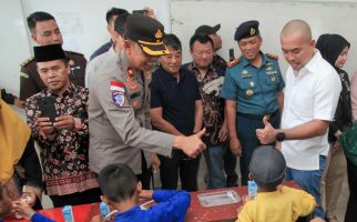 George Santos Gelar Program MBG Perdana untuk Sekolah di Kawasan KEK Galang Batang - JPNN.com