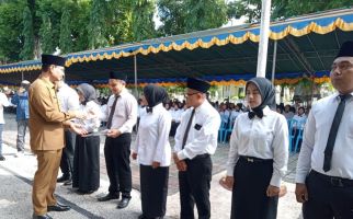 91 CPNS dan 553 PPPK Mataram Formasi 2024 Terima SK, Begini Pesan Wali Kota Mohan - JPNN.com