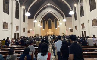 Gereja Katedral Bandung Gelar Misa Requiem untuk Paus Fransiskus - JPNN.com