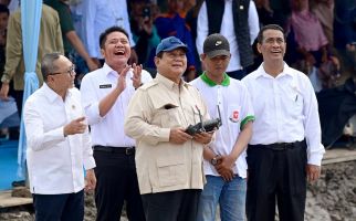 Pendiri CSIS Sebut Pemerintahan Prabowo Perlu Dinilai Berdasarkan Pencapaian Nyata - JPNN.com