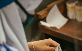 Terbitkan NPPBKC untuk 2 Perusahaan Rokok Ini, Bea Cukai Jember: Legal Itu Mudah - JPNN.com