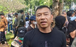 Kenang Bunda Iffet, Anang Hermansyah: Aku Bisa Berdiri di Industri Itu Berkat Beliau - JPNN.com