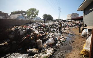 Wali Kota Bandung Temukan Pungli Pengelolaan Sampah Pasar Gedebage - JPNN.com