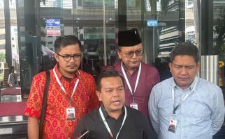 Tim Hukum Hasto Bawa Bukti Dugaan Pelanggaran Penyidik KPK ke Dewas - JPNN.com