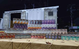 Penyelundupan 1,48 Juta Rokok Ilegal di Truk Ikan Asin Terbongkar, Bea Cukai Ungkap Ini - JPNN.com