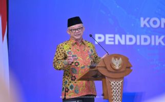 KemenPAN-RB & Kemenkeu Ungkap Keberpihakan kepada Guru serta Tendik - JPNN.com
