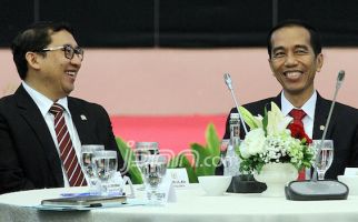 PKS Berkomunikasi dengan Jokowi, Fadli Zon Bilang Begini - JPNN.com