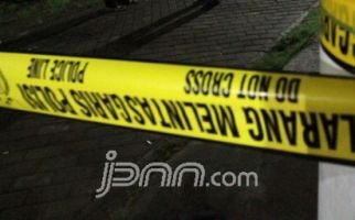 Berita Terkini Soal Crane Jatuh yang Menimpa Rumah Warga di Depok - JPNN.com