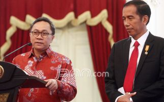 Saat Buka Puasa Bersama, Zulkifli Ajak Tamu Undangan Dukung Jokowi - JPNN.com