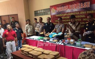 Polri Tembak 2 Sindikat Narkoba Malaysia, Mati.. - JPNN.com