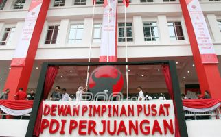 Elite PPP Temui Megawati di Kantor PDIP Siang Ini, Datang dengan Berjalan Kaki - JPNN.com