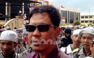 Kata Munarman FPI, Pemindahan Ibu Kota Bisa Jadi Pintu Masuk Memakzulkan Jokowi - JPNN.com