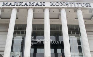 MK Menangkan Gugatan Pasangan Calon Bupati Intan Jaya - JPNN.com