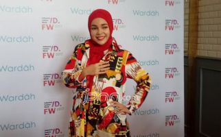 Dewi Sandra Petik Pelajaran Berharga dari Meninggalnya Jupe - JPNN.com