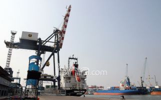 Pelabuhan Tanjung Priok Dihapus dari Daftar Hitam War Risk - JPNN.com