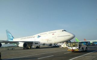 Garuda Indonesia Pantau Proses Evakuasi Pesawat - JPNN.com