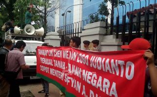 Massa Tuding Pejabat BPN Komersialisasikan Tanah Negara - JPNN.com