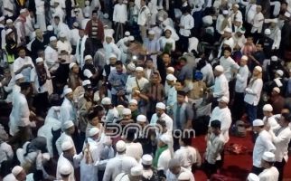 Sumpah, Massa Aksi 112 Hanya Pilih Calon Kada Muslim - JPNN.com