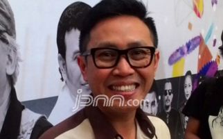 Ikut Berkurban, Eko Patrio Potong 4 Sapi di Jakarta - JPNN.com