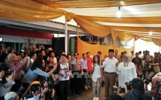 Anies: Saya Coblos Gambar Peci Saya Sendiri, Hahaaaa - JPNN.com