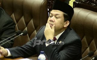 Wow! Fahri Hamzah Bela Pak SBY - JPNN.com