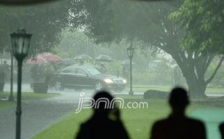 Hujan Deras Sambut Raja Salman di Bogor - JPNN.com