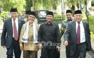 Pemuda Muhammadiyah Peringatkan GAR ITB, Jangan Coba-coba Ganggu Din Syamsuddin - JPNN.com