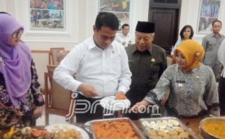 Awali Kunker, Mentan Sarapan Nasi Boranan Lamongan - JPNN.com
