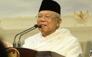 Kiai Ma'ruf Klarifikasi Kabar Bertemu Habib Rizieq di Mekah - JPNN.com