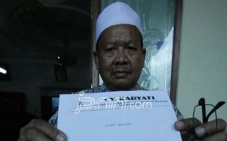 Ketegaran Haji Darlan Digugat Anak Rp 33 Miliar - JPNN.com