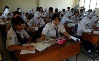 Dikasih Rumah Dinas, Tunjangan Rp 8 Juta, Eh...Bolos Seenaknya - JPNN.com