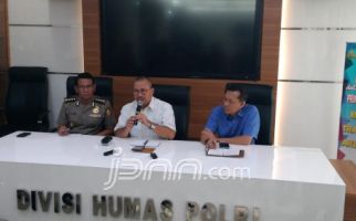 Densus 88 Bebaskan Adik Pelaku Bom Kampung Melayu dan Istrinya - JPNN.com