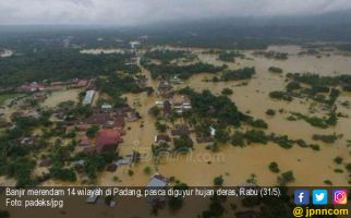14 Wilayah di Padang Dikepung Banjir, Pasien RSUP M Djamil Diungsikan - JPNN.com
