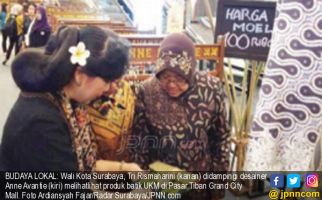 Risma Kepincut Batik Pasar Tiban - JPNN.com