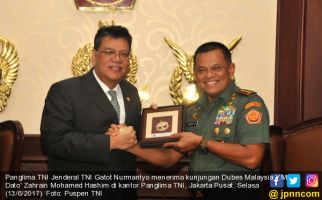 Panglima TNI Terima Kunjungan Dubes Malaysia - JPNN.com