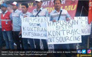 Arus Mudik Mulai Ramai, Kru Tangki Pertamina Malah Mogok - JPNN.com