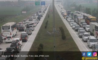 Beuuuh! Sudah 298 Ribu Kendaraan Kembali ke Jakarta - JPNN.com