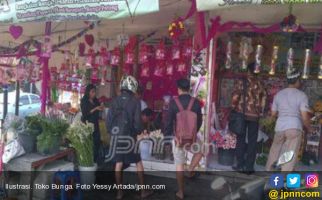 Terancam Digusur, Pedagang Bunga di Kalimalang Was-was - JPNN.com