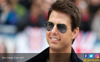 Tom Cruise Kembalikan Tiga Piala Golden Globe - JPNN.com