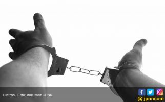 OMG, Paman dan Keponakan Beda Usia Jauh Akhirnya Ketahuan sudah Begituan - JPNN.com